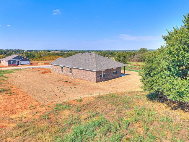 745 Cumberland Drive, Guthrie, OK 73044