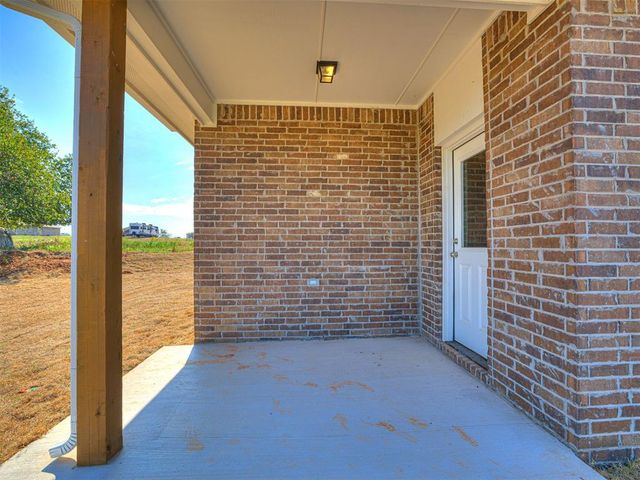 745 Cumberland Drive, Guthrie, OK 73044