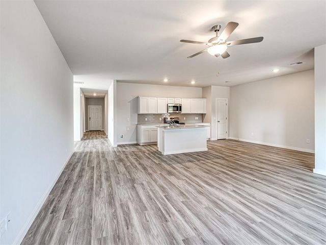 745 Cumberland Drive, Guthrie, OK 73044