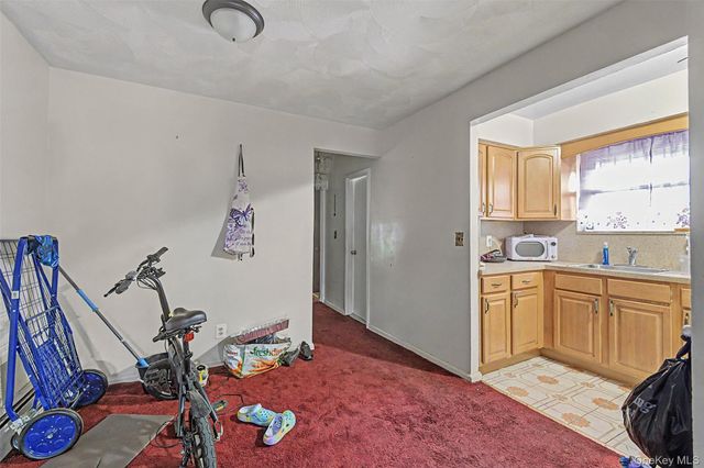 1010 E 233rd Street, Bronx, NY 10466