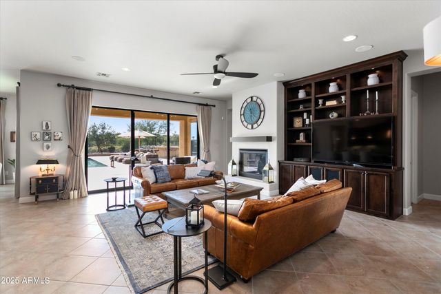 20335 W CRESCENT Drive, Buckeye, AZ 85396