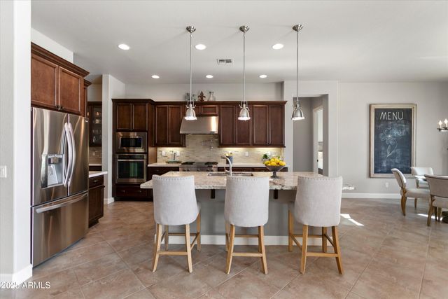 20335 W CRESCENT Drive, Buckeye, AZ 85396