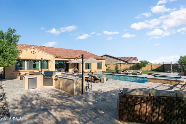 20335 W CRESCENT Drive, Buckeye, AZ 85396