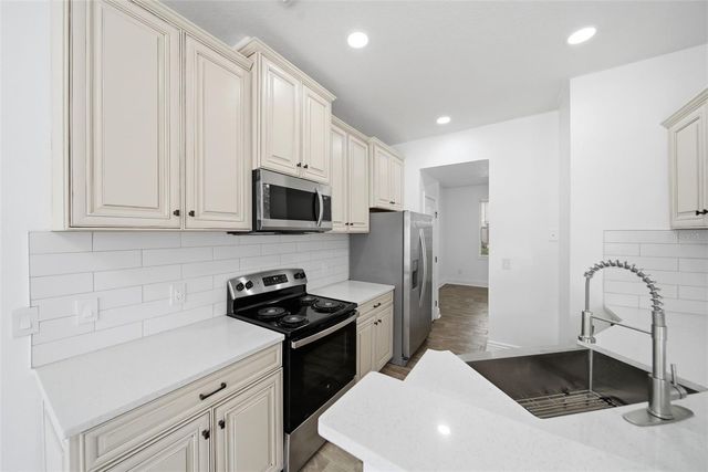 8821 DANFORTH DRIVE, Windermere, FL 34786