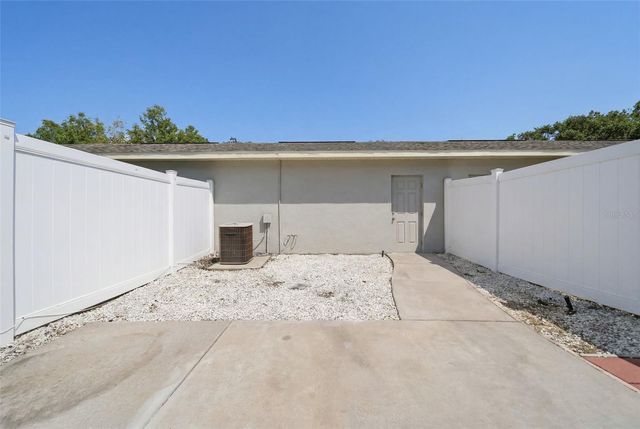 8821 DANFORTH DRIVE, Windermere, FL 34786
