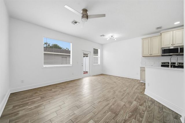8821 DANFORTH DRIVE, Windermere, FL 34786