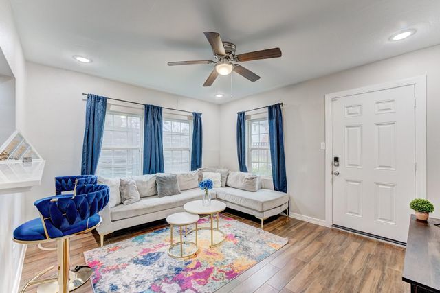 2720 Truxillo Street 2, Houston, TX 77004