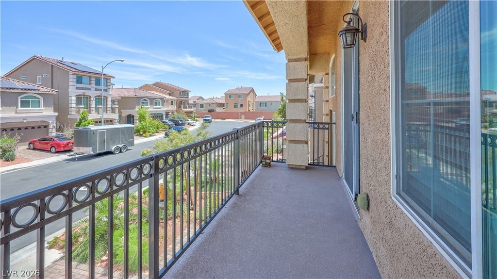 8109 Russell Creek Court, Las Vegas, NV 89139 — photo 4
