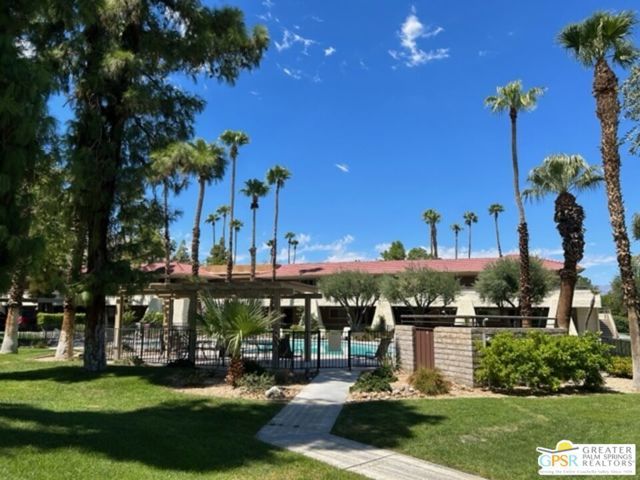 510 N Villa Court 200, Palm Springs, CA 92262