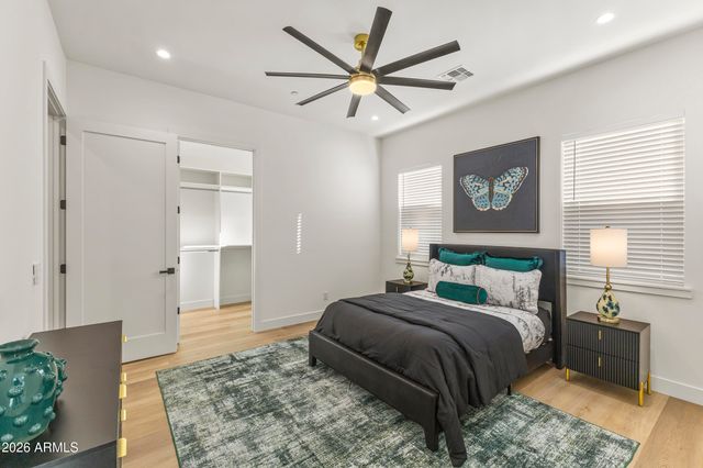 826 W 12TH Street, Tempe, AZ 85281