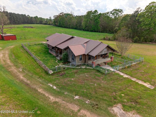 554 Homer Ladner Road, Poplarville, MS 39470