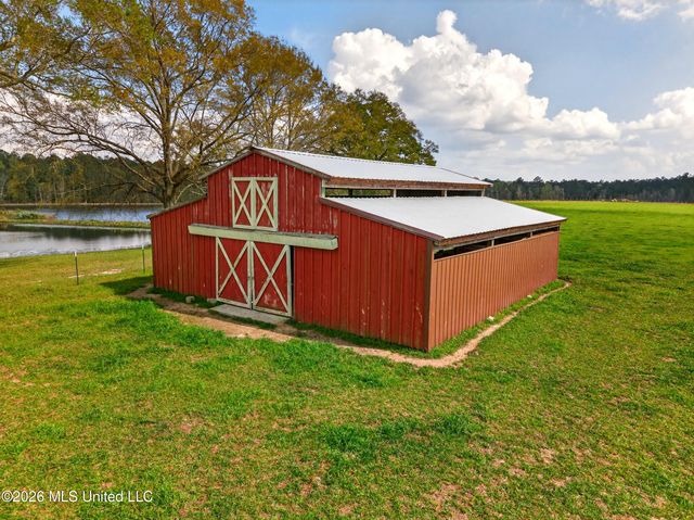 554 Homer Ladner Road, Poplarville, MS 39470