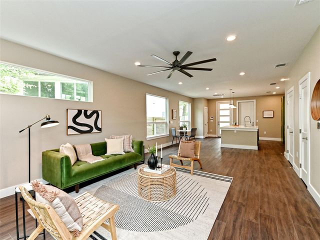 1202 Cometa ST B, Austin, TX 78721