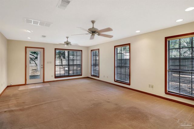 4660 Shannon Pl, Pensacola, FL 32504