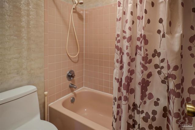 4660 Shannon Pl, Pensacola, FL 32504