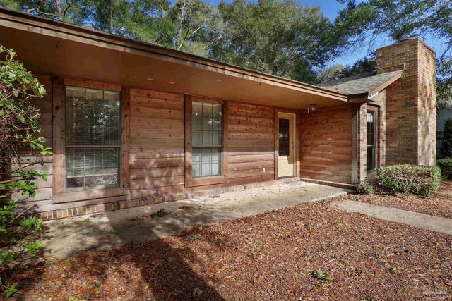 4660 Shannon Pl, Pensacola, FL 32504