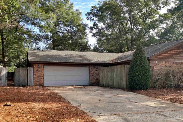 4660 Shannon Pl, Pensacola, FL 32504