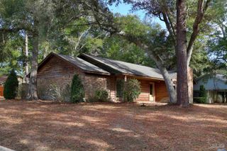 4660 Shannon Pl, Pensacola, FL 32504