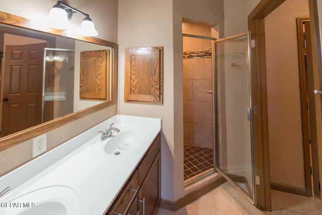326 COATES Drive B, El Paso, TX 79932