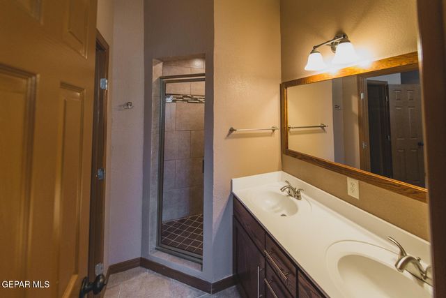 326 COATES Drive B, El Paso, TX 79932