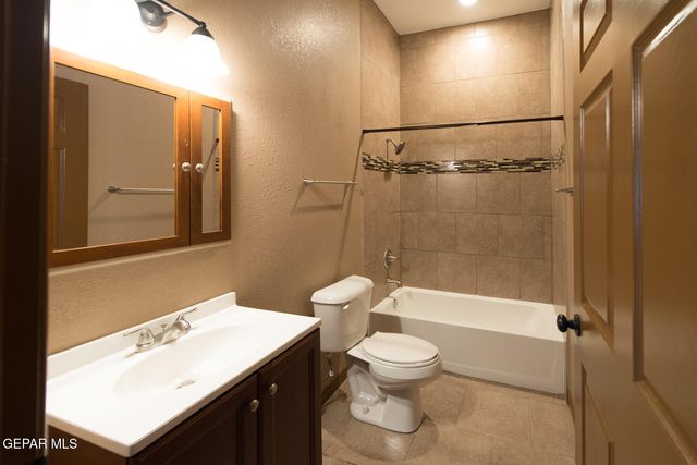 326 COATES Drive B, El Paso, TX 79932