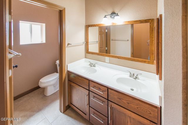 326 COATES Drive B, El Paso, TX 79932
