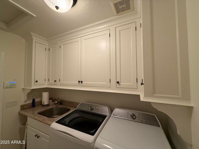 6410 E BETTY ELYSE Lane, Scottsdale, AZ 85254