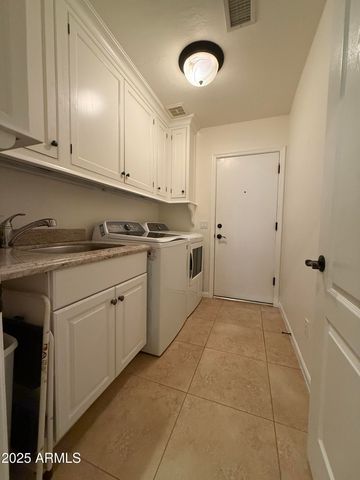 6410 E BETTY ELYSE Lane, Scottsdale, AZ 85254