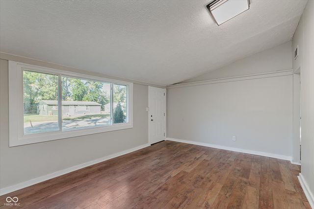 2949 Wallace Avenue, Indianapolis, IN 46218