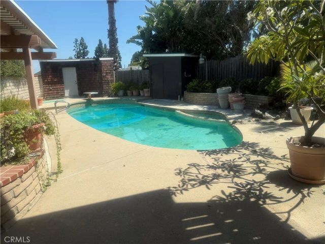 2126 W Rockinghorse, Rancho Palos Verdes, CA 90275