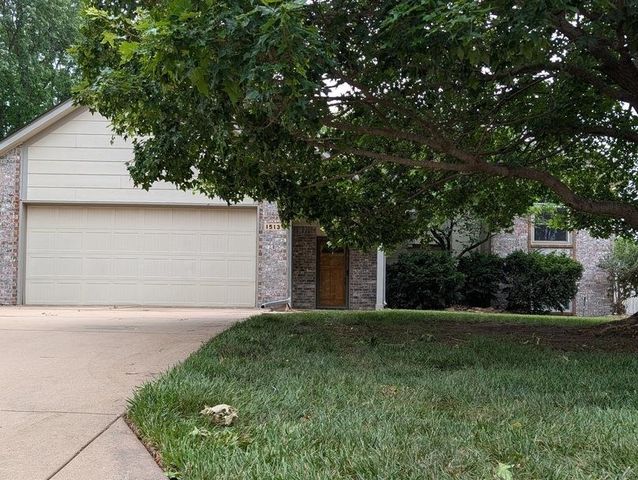 1513 E McClelland Drive, Derby, KS 67037
