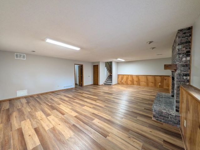 1513 E McClelland Drive, Derby, KS 67037