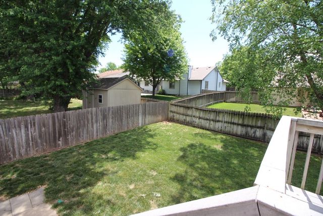1513 E McClelland Drive, Derby, KS 67037