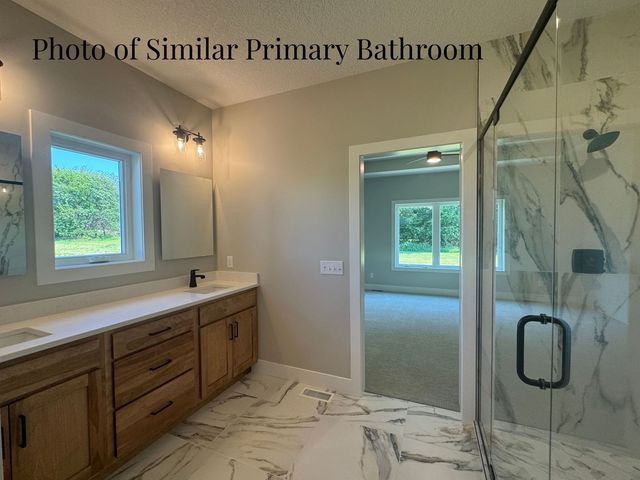361 Linda Lane, Riverdale, IA 52722