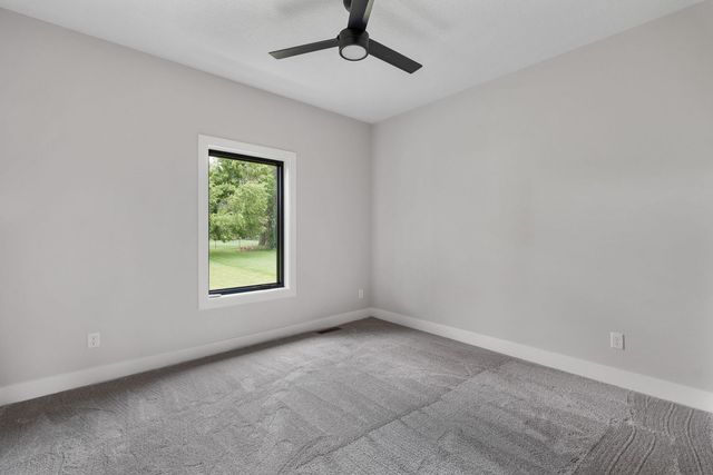 361 Linda Lane, Riverdale, IA 52722
