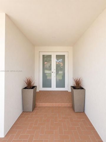 18740 SW 294th Ter, Homestead, FL 33030