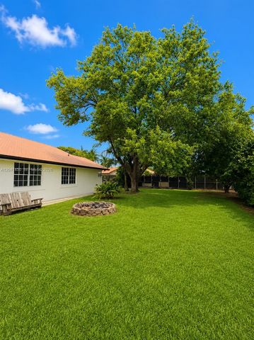 18740 SW 294th Ter, Homestead, FL 33030