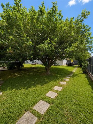 18740 SW 294th Ter, Homestead, FL 33030