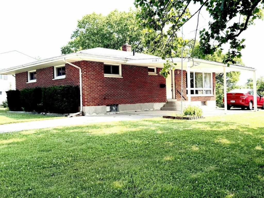 1194 Briarwood Drive, Hamilton, OH 45013