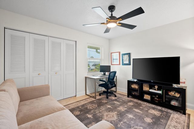 1003 NW 16th Place, Stuart, FL 34994