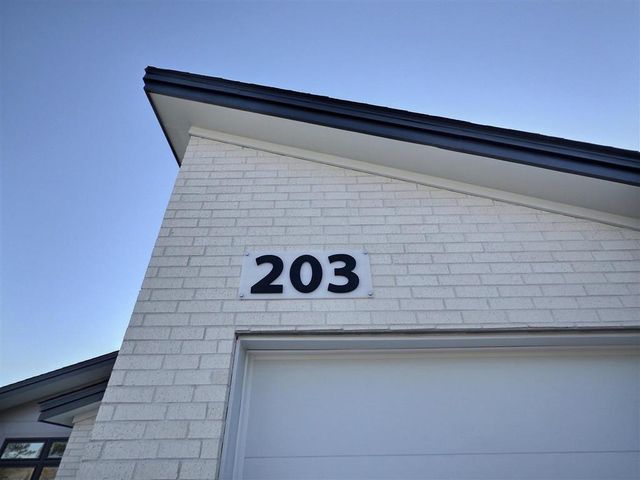 203 Heather Street, Lake Charles, LA 70605