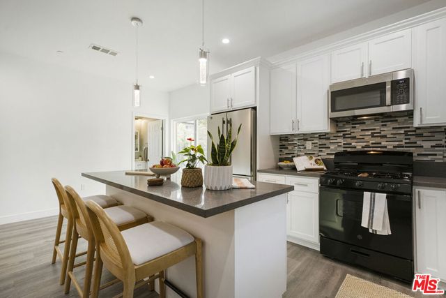 2651 N Rich Street, Los Angeles, CA 90039