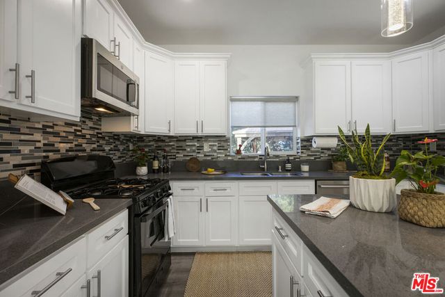 2651 N Rich Street, Los Angeles, CA 90039