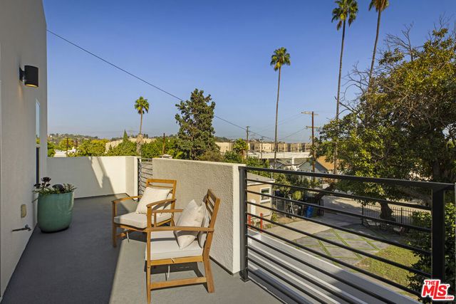 2651 N Rich Street, Los Angeles, CA 90039