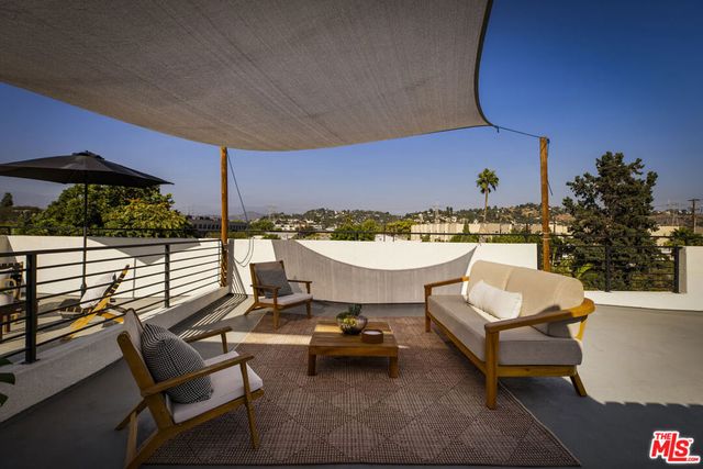 2651 N Rich Street, Los Angeles, CA 90039