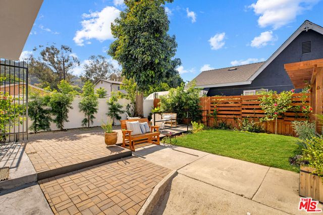 2651 N Rich Street, Los Angeles, CA 90039