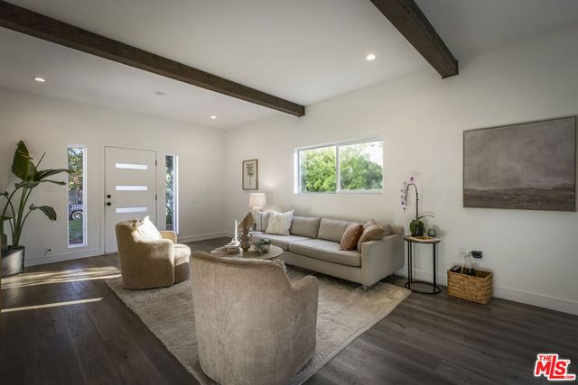 2651 N Rich Street, Los Angeles, CA 90039