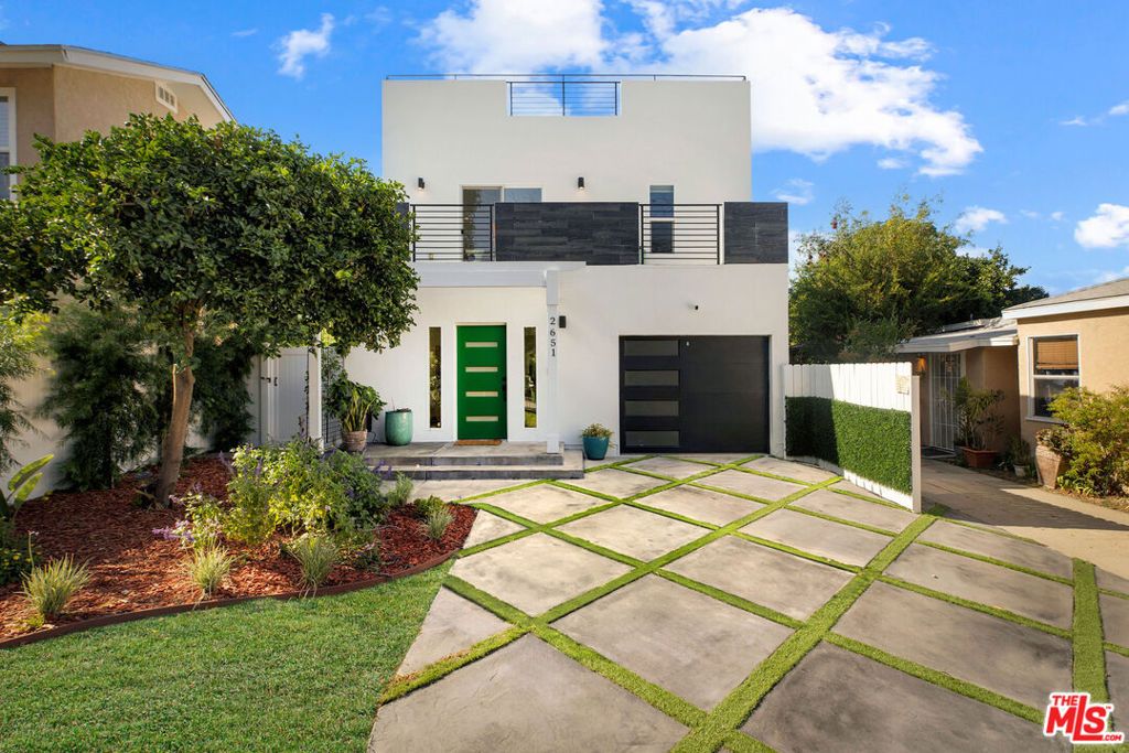 2651 N Rich Street, Los Angeles, CA 90039