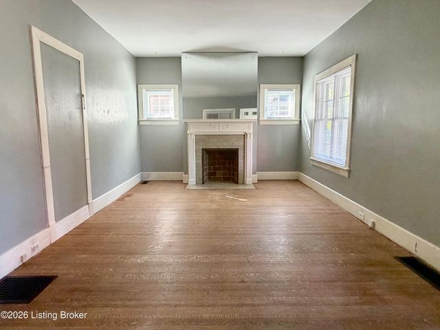 2733 Preston Hwy 1, Louisville, KY 40217
