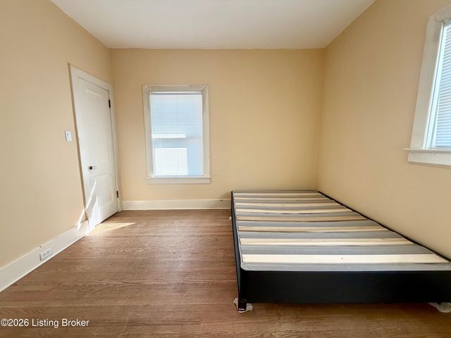 2733 Preston Hwy 1, Louisville, KY 40217